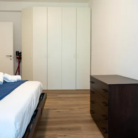 Apartamento 15min Metro Duomo - Rho Fiera - Skyscraper Kitchen *