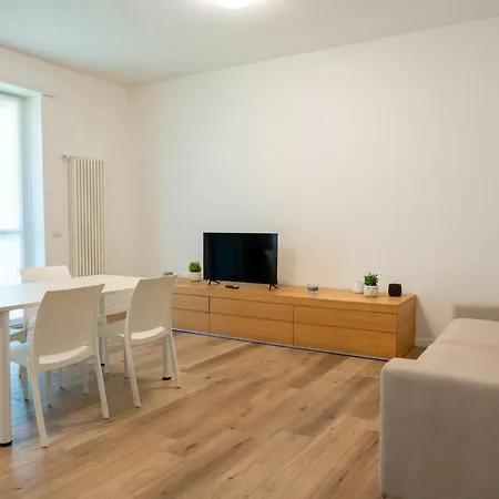 15min Metro Duomo - Rho Fiera - Skyscraper Kitchen Apartamento