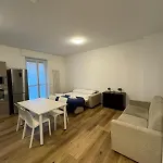 Appartement 15min Metro Duomo - Rho Fiera - Skyscraper Kitchen